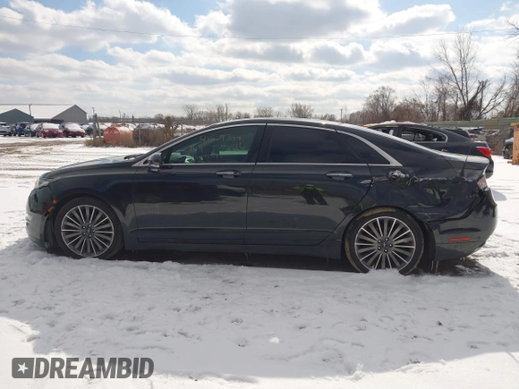2013 Lincoln MKZ with VIN 3LN6L2JKXDR809858, listed as a IAAI auction lot 41517344 with 204,470 mi miles. Bid and sale history available at carsss.com. Image 14.