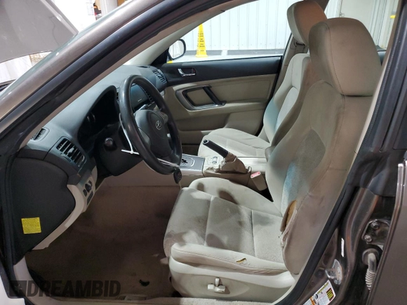 2008 Subaru Outback i z VIN 4S4BP61C087361808, wystawiony jako Copart lot #55209125 z przebiegiem 207 869 mil mil oraz Szkoda całkowita • Salvage title. Historia ofert i sprzedaży dostępna na DreamBid. Obrazek 7.