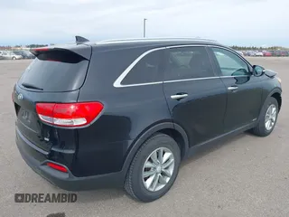 2017 Kia Sorento LX с VIN 5XYPGDA32HG203519, выставлен на аукционе IAAI как лот 42110057 с пробегом 80 102 миль миль и . История ставок и продаж доступна на DreamBid. Изображение 4.