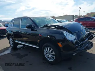 2006 Porsche Cayenne with VIN WP1AA29P86LA21780, listed as a IAAI auction lot 41604936 with 102,622 mi miles. Bid and sale history available at carsss.com. Image 1.