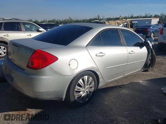2009 Pontiac G6 w/1SA *Ltd Avail* with VIN 1G2ZG57B594156522, listed as a IAAI auction lot 40931964 with 197,196 mi miles. Bid and sale history available at carsss.com. Image 4.