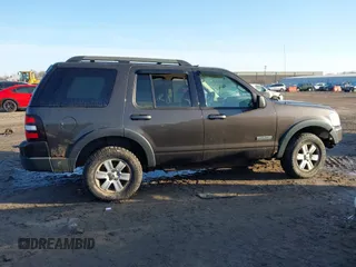 2007 Ford Explorer XLT with VIN 1FMEU73EX7UA62871, listed as a IAAI auction lot 41781660 with 147,494 mi miles. Bid and sale history available at carsss.com. Image 13.