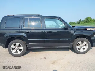 2016 Jeep Patriot Latitude with VIN 1C4NJRFB6GD782341, listed as a IAAI auction lot 40002664 with 83,054 mi miles. Bid and sale history available at carsss.com. Image 14.