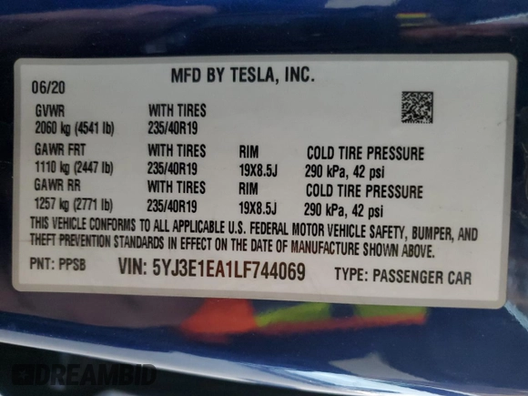 2020 Tesla Model 3 Standard Range Plus z VIN 5YJ3E1EA1LF744069, wystawiony jako Copart lot #53437085 z przebiegiem 121 845 mil mil oraz Szkoda całkowita • Salvage title. Historia ofert i sprzedaży dostępna na DreamBid. Obrazek 12.