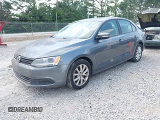 2012 Volkswagen Jetta SE с VIN 3VWDX7AJXCM315111, выставлен на аукционе IAAI как лот 42496661 с пробегом 206 016 миль миль и . История ставок и продаж доступна на DreamBid. Изображение 2.