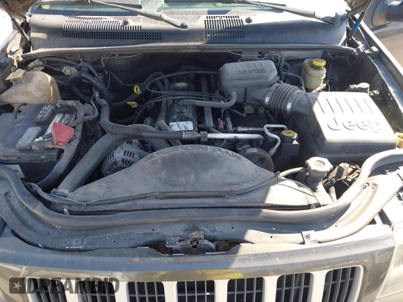 2004 Jeep Grand Cherokee Laredo with VIN 1J4GW48S74C401022, listed as a IAAI auction lot 41982319 with 170,607 mi miles. Bid and sale history available at carsss.com. Image 10.