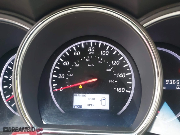 2011 Nissan Murano SV with VIN JN8AZ1MW2BW181380, listed as a IAAI auction lot 41731826 with 93,654 mi miles. Bid and sale history available at carsss.com. Image 7.