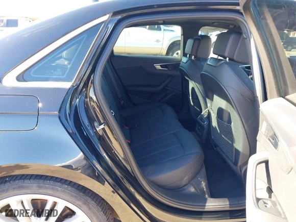 2019 Audi A4 Premium Plus with VIN WAUENAF46KA035160, listed as a IAAI auction lot 41738361 with 40,170 mi miles. Bid and sale history available at carsss.com. Image 8.