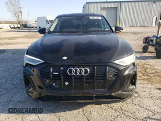 2021 Audi e-tron Sportback Premium Plus with VIN WA12AAGE9MB001276, listed as a Copart auction lot 47997464 with 35,672 mi miles and Salvage title. Bid and sale history available at DreamBid. Image 5.