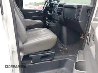 2012 Chevrolet Express Cargo with VIN 1GCSGAFX2C1138474, listed as a IAAI auction lot 42203857 with 304,111 mi miles and . Bid and sale history available at DreamBid. Image 5.
