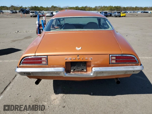 1971 Pontiac Firebird z VIN 226871N109344, wystawiony jako Copart lot #50884415 z przebiegiem 86 664 mil mil oraz Czysty tytuł • Clean title. Historia ofert i sprzedaży dostępna na DreamBid. Obrazek 6.