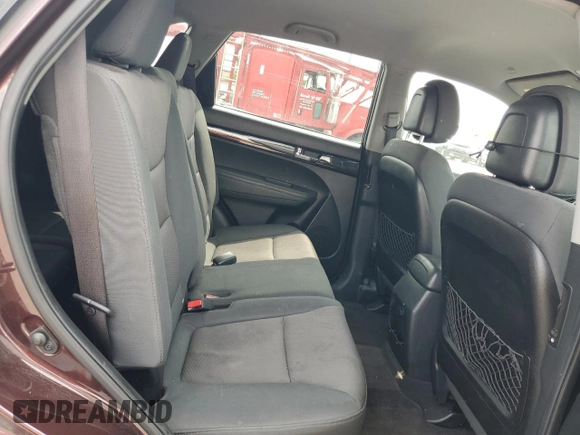 2013 Kia Sorento LX with VIN 5XYKTDA23DG389370, listed as a Copart auction lot 60645535 with 176,393 mi miles and Salvage title. Bid and sale history available at DreamBid. Image 11.