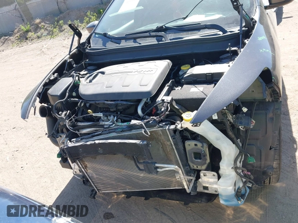2017 Jeep Cherokee Limited with VIN 1C4PJMDS8HW631165, listed as a IAAI auction lot 42248180 with 57,448 mi miles and . Bid and sale history available at DreamBid. Image 6.