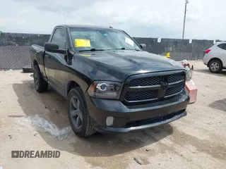 2015 Ram 1500 Express z VIN 3C6JR6AG4FG545106, wystawiony jako IAAI lot #42147935 z przebiegiem 178 169 mil mil oraz . Historia ofert i sprzedaży dostępna na DreamBid. Obrazek 1.