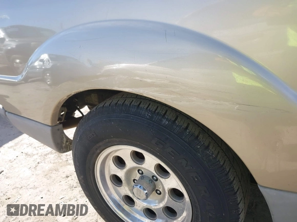 2003 Ford Explorer Sport XLS with VIN 1FMYU60E93UC04407, listed as a IAAI auction lot 41324513 with 195,175 mi miles and . Bid and sale history available at DreamBid. Image 6.
