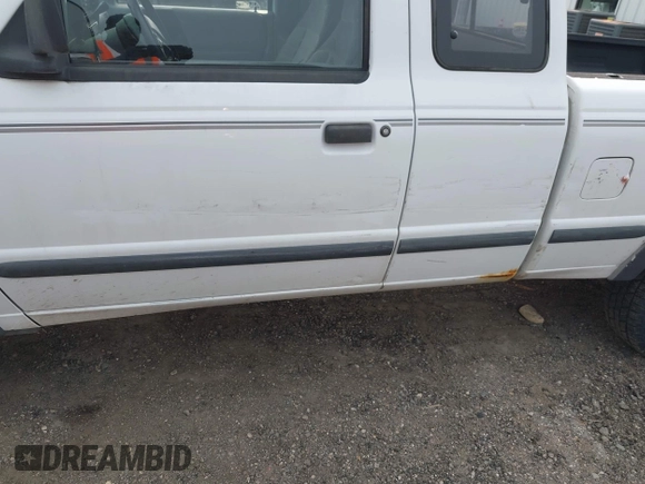 1994 Ford Ranger Splash с VIN 1FTCR15X2RPC57762, выставлен на аукционе IAAI как лот 42376736 с пробегом 244 959 миль миль и . История ставок и продаж доступна на DreamBid. Изображение 6.