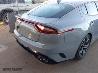 2020 Kia Stinger GT2 with VIN KNAE55LC1L6075699, listed as a IAAI auction lot 41598898 with 58,894 mi miles. Bid and sale history available at carsss.com. Image 16.