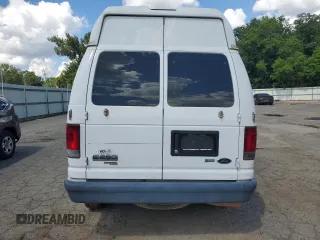 2013 Ford Econoline Cargo Commercial with VIN 1FTNE2EW5DDB06085, listed as a Copart auction lot 62732735 with 262,016 mi miles and Clean title. Bid and sale history available at DreamBid. Image 6.