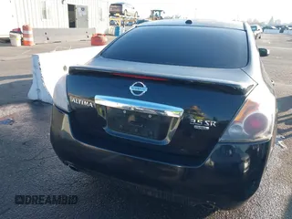 2010 Nissan Altima 3.5 SR with VIN 1N4BL2AP2AN527586, listed as a IAAI auction lot 41454445 with 184,955 mi miles. Bid and sale history available at carsss.com. Image 16.