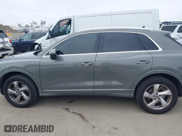 2020 Audi Q3 Premium with VIN WA1AECF32L1061271, listed as a IAAI auction lot 42038795 with 23,902 mi miles and . Bid and sale history available at DreamBid. Image 15.
