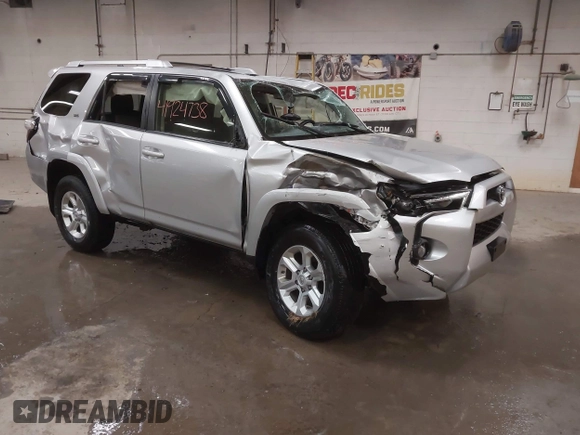 2018 Toyota 4Runner SR5 with VIN JTEBU5JR5J5501151, listed as a IAAI auction lot 41924738 with 83,505 mi miles and . Bid and sale history available at DreamBid. Image 1.