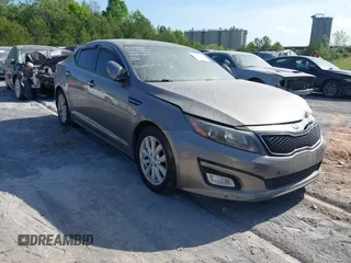 2015 Kia Optima EX with VIN 5XXGN4A76FG355992, listed as a IAAI auction lot 41640104 with 226,260 mi miles. Bid and sale history available at carsss.com. Image 1.