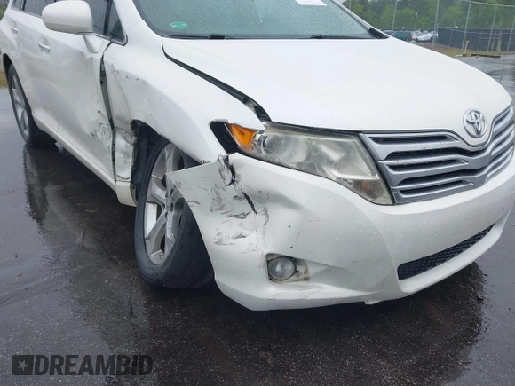 2010 Toyota Venza with VIN 4T3BK3BB0AU040935, listed as a IAAI auction lot 41976670 with 96,861 mi miles. Bid and sale history available at carsss.com. Image 6.