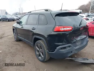 2016 Jeep Cherokee Latitude with VIN 1C4PJLCB1GW256777, listed as a IAAI auction lot 41150466 with 133,000 mi miles. Bid and sale history available at carsss.com. Image 3.
