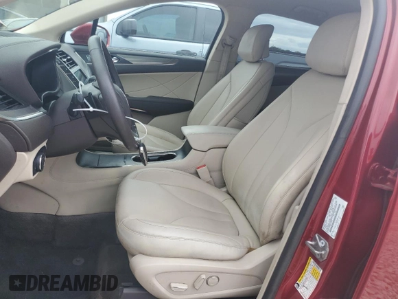 2018 Lincoln MKC Premiere with VIN 5LMCJ1D96JUL01061, listed as a Copart auction lot 46196245 with Not provided miles and Non repairable. Bid and sale history available at DreamBid. Image 7.