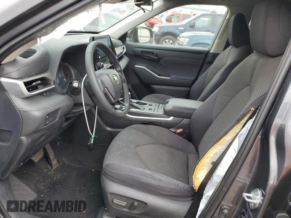 2020 Toyota Highlander LE with VIN 5TDBZRBH6LS014332, listed as a Copart auction lot 42449695 with 52,776 mi miles and Clean title. Bid and sale history available at DreamBid. Image 7.