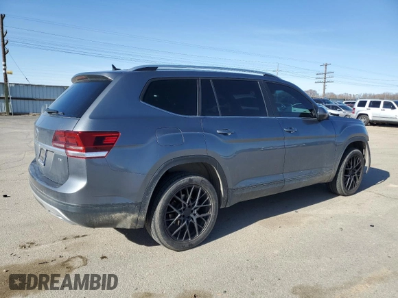 2018 Volkswagen Atlas SE z VIN 1V2CP2CA2JC596042, wystawiony jako Copart lot #49864425 z przebiegiem 87 859 mil mil oraz Szkoda całkowita • Salvage title. Historia ofert i sprzedaży dostępna na DreamBid. Obrazek 3.