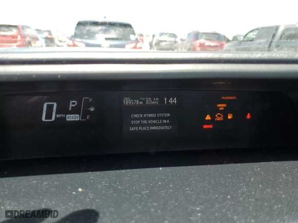 2015 Toyota Prius c One with VIN JTDKDTB33F1110338, listed as a Copart auction lot 51366205 with 189,578 mi miles and Salvage Title. Bid and sale history available at carsss.com. Image 9.