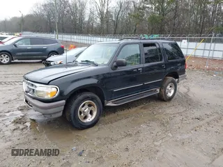 1997 Ford Explorer XLT с VIN 1FMDU32P8VZC18431, выставлен на аукционе IAAI как лот 41432929 с пробегом 185 389 миль миль и . История ставок и продаж доступна на DreamBid. Изображение 2.