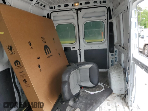 2017 Ram ProMaster Cargo with VIN 3C6TRVCG4HE548313, listed as a Copart auction lot 49919845 with 165,160 mi miles and Salvage Title. Bid and sale history available at DreamBid. Image 10.