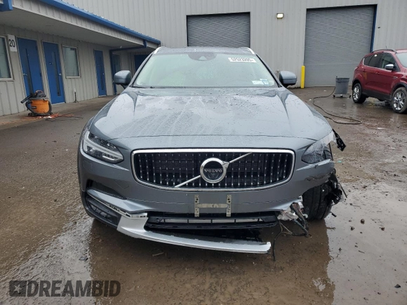 2020 Volvo V90 z VIN YV4A22NL7L1104414, wystawiony jako Copart lot #52523205 z przebiegiem 55 916 mil mil oraz Szkoda całkowita • Salvage title. Historia ofert i sprzedaży dostępna na DreamBid. Obrazek 5.