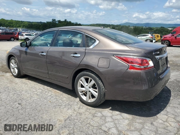 2015 Nissan Altima 2.5 with VIN 1N4AL3AP1FC474805, listed as a Copart auction lot 61560655 with 176,440 mi miles and Salvage title. Bid and sale history available at DreamBid. Image 2.