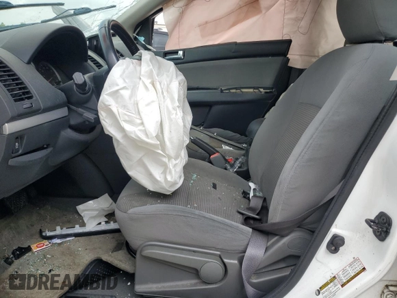 2012 Nissan Sentra SR z VIN 3N1AB6AP4CL762870, wystawiony jako Copart lot #56854535 z przebiegiem Nie podano mil oraz Szkoda całkowita • Salvage title. Historia ofert i sprzedaży dostępna na DreamBid. Obrazek 7.