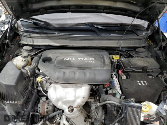 2016 Jeep Cherokee Altitude z VIN 1C4PJMCB7GW269314, wystawiony jako Copart lot #63018025 z przebiegiem 102 179 mil mil oraz Szkoda całkowita • Salvage title. Historia ofert i sprzedaży dostępna na DreamBid. Obrazek 12.