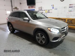 2019 Mercedes-Benz GLC 300 with VIN WDC0G4JB7KV162050, listed as a Copart auction lot 60563435 with 72,670 mi miles and Clean title. Bid and sale history available at DreamBid. Image 4.