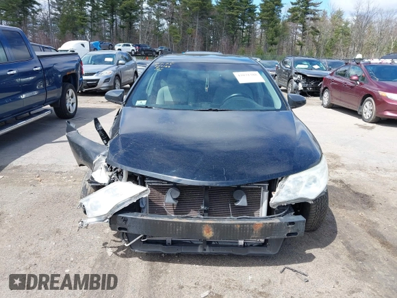 2012 Toyota Camry L with VIN 4T1BF1FKXCU033330, listed as a IAAI auction lot 42031388 with 199,418 mi miles. Bid and sale history available at carsss.com. Image 13.