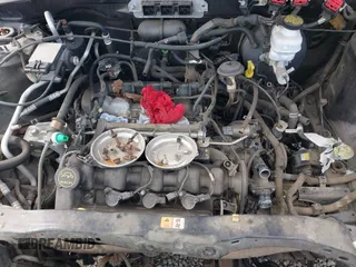 2005 Ford Escape XLT z VIN 1FMYU931X5KA69477, wystawiony jako IAAI lot #42576724 z przebiegiem 143 747 mil mil oraz . Historia ofert i sprzedaży dostępna na DreamBid. Obrazek 10.