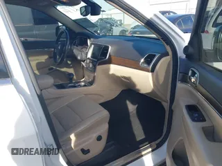 2015 Jeep Grand Cherokee Limited with VIN 1C4RJEBG8FC822774, listed as a IAAI auction lot 40939140 with 146,609 mi miles. Bid and sale history available at carsss.com. Image 5.