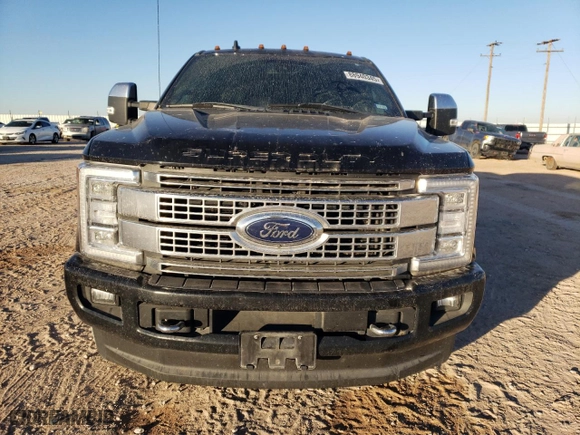 2019 Ford Super Duty F-350 DRW XL with VIN 1FT8W3DT9KEG69977, listed as a Copart auction lot 88940345 with 0 mi miles and Salvage Title. Bid and sale history available at carsss.com. Image 5.