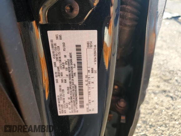 2022 Ford F-350 with VIN 1FT7W3BN2NED53597, listed as a Copart auction lot 72432694 with 32,087 mi miles and Salvage title. Bid and sale history available at DreamBid. Image 12.