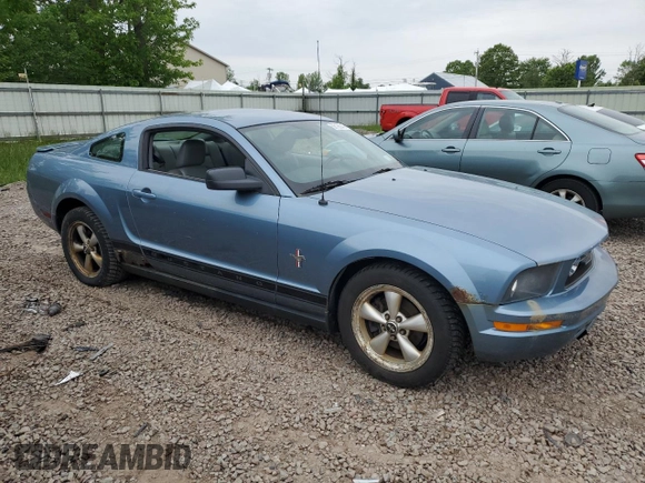 2008 Ford Mustang Deluxe z VIN 1ZVHT80N185117313, wystawiony jako Copart lot #58190045 z przebiegiem 168 101 mil mil oraz Czysty tytuł • Clean title. Historia ofert i sprzedaży dostępna na DreamBid. Obrazek 4.