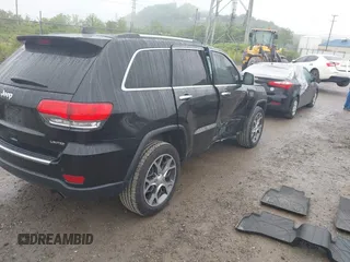 2019 Jeep Grand Cherokee Limited z VIN 1C4RJFBG7KC609265, wystawiony jako IAAI lot #42354587 z przebiegiem 105 986 mil mil oraz . Historia ofert i sprzedaży dostępna na DreamBid. Obrazek 4.