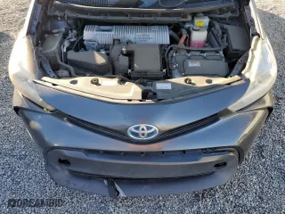 2017 Toyota Prius v Two with VIN JTDZN3EU5HJ068094, listed as a Copart auction lot 88748465 with 387,519 mi miles and Clean Title. Bid and sale history available at carsss.com. Image 11.