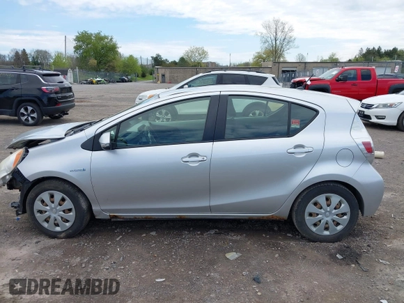 2012 Toyota Prius One z VIN JTDKDTB31C1515979, wystawiony jako IAAI lot #42113818 z przebiegiem 184 528 mil mil oraz . Historia ofert i sprzedaży dostępna na DreamBid. Obrazek 15.