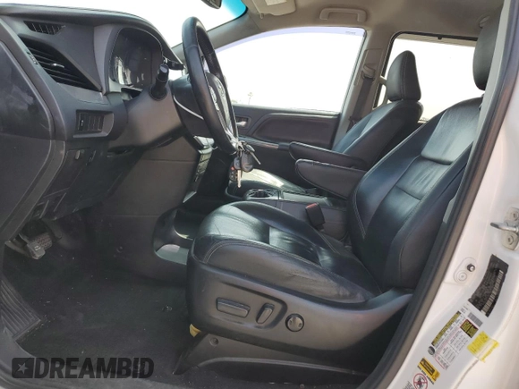 2015 Toyota Sienna SE with VIN 5TDXK3DC7FS601720, listed as a Copart auction lot 59959325 with 262,419 mi miles and Salvage title. Bid and sale history available at DreamBid. Image 7.
