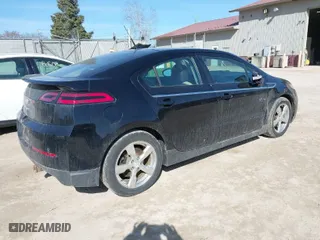 2011 Chevrolet Volt with VIN 1G1RD6E44BU100469, listed as a IAAI auction lot 41749871 with 163,903 mi miles. Bid and sale history available at carsss.com. Image 4.